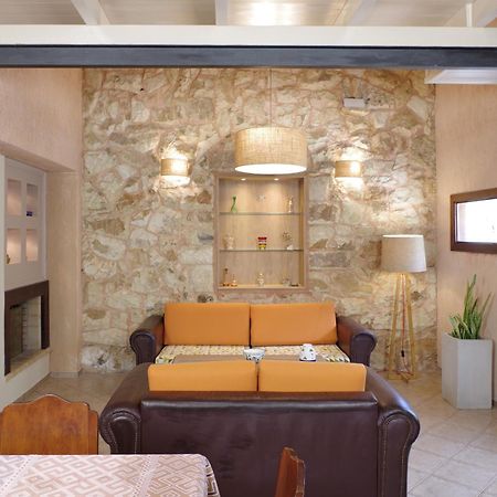 Elea Aparthotel คาโตดารัตโซ ภายนอก รูปภาพ