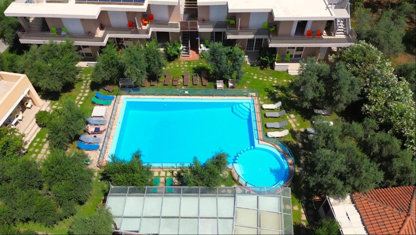 Elea Aparthotel คาโตดารัตโซ ภายนอก รูปภาพ