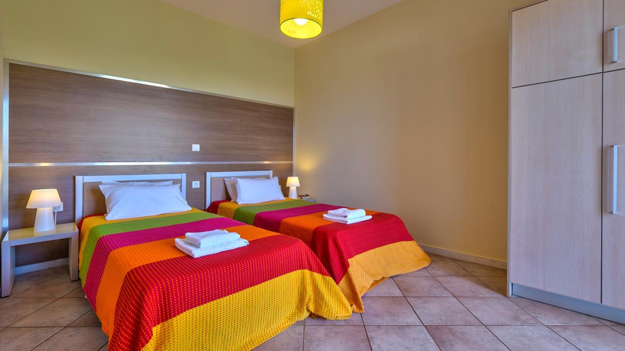 Elea Aparthotel คาโตดารัตโซ ภายนอก รูปภาพ