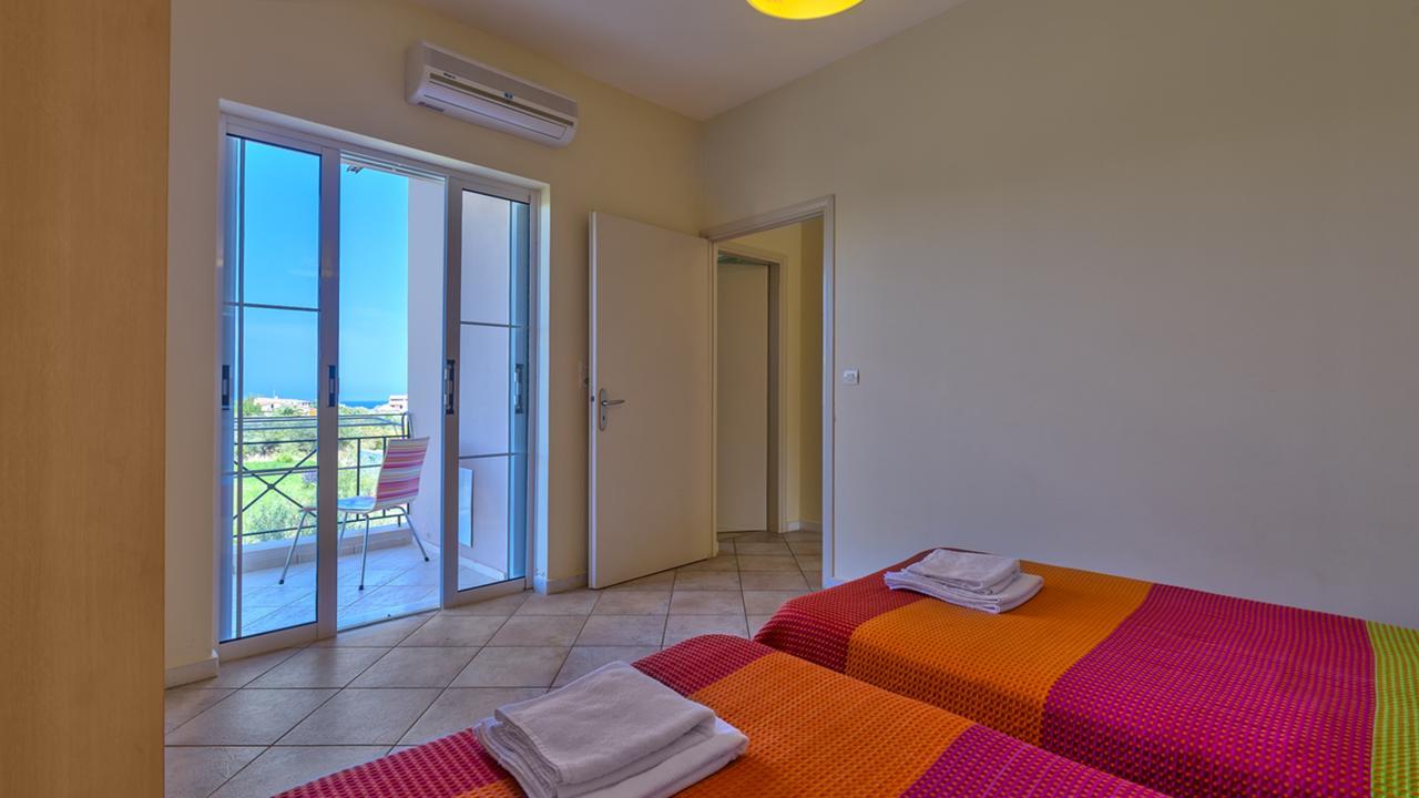 Elea Aparthotel คาโตดารัตโซ ภายนอก รูปภาพ